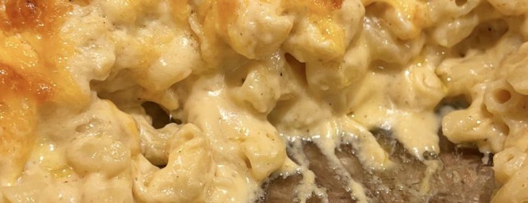 Good Ole Fashion Mac and Cheese