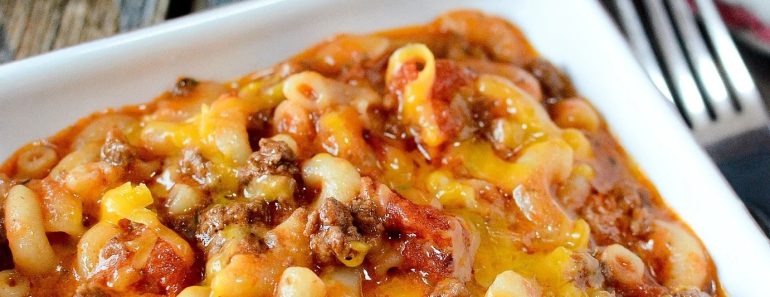 Creamy and Cheesy Beef Goulash Recipe