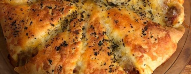 ITALIAN CRESCENT CASSEROLE