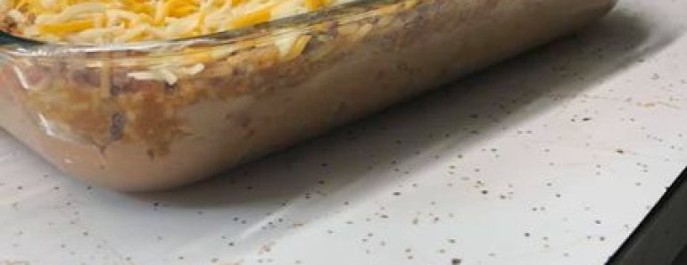 👉CheesyTaco Casserole